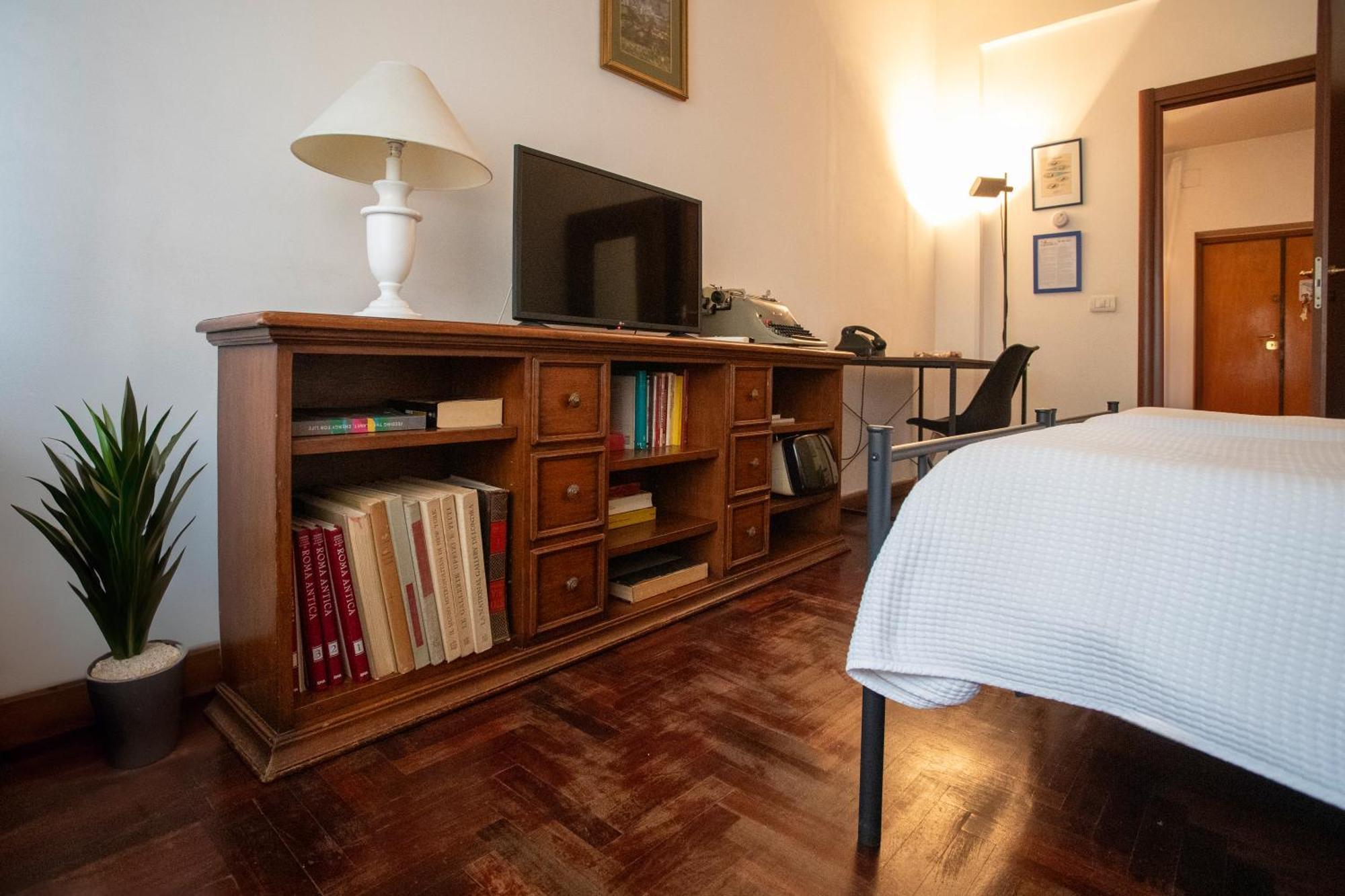 2 Passi Da Bed & Breakfast Rome Bagian luar foto
