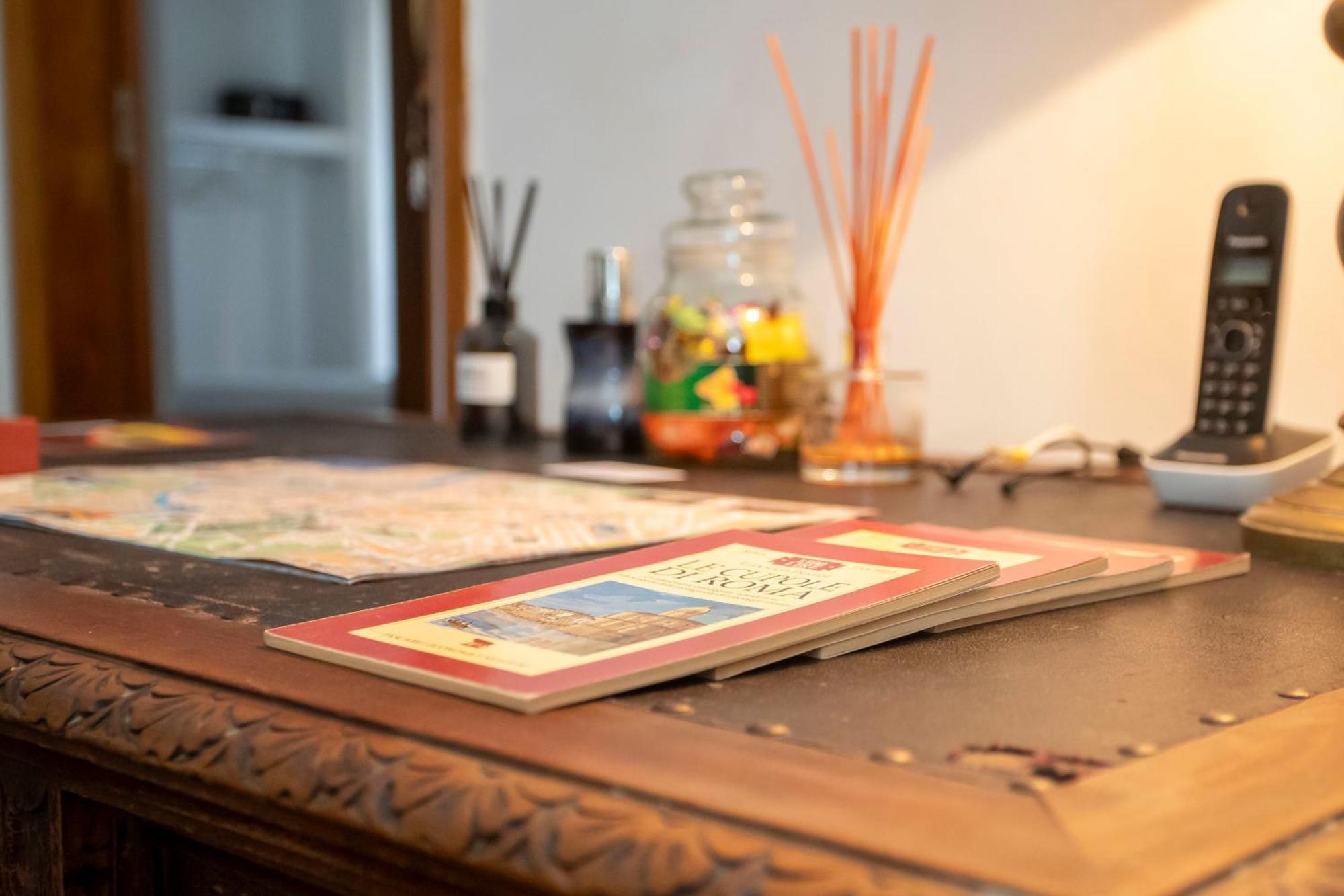 2 Passi Da Bed & Breakfast Rome Bagian luar foto